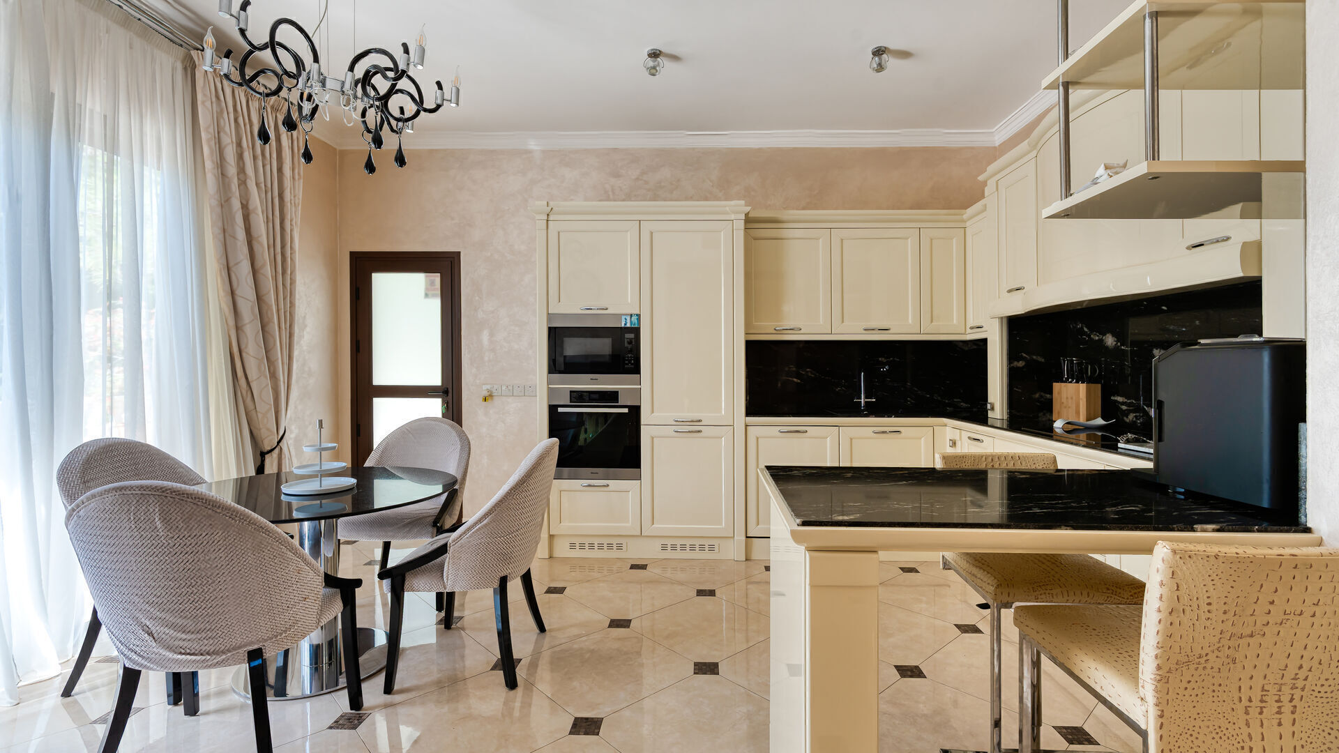 S.V. Balance Hotel инфраструктура проекта